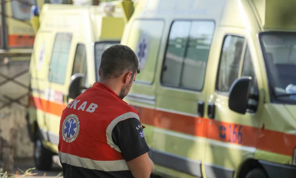 Τραγικό τροχαίο στη Γκράβα – Μάχη για τη ζωή του δίνει 4χρονο παιδί